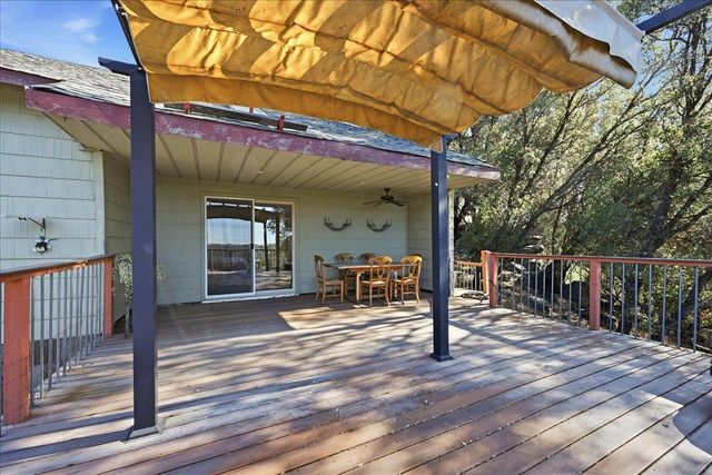 15873 Woodlake Ct, Grass Valley, CA 95949