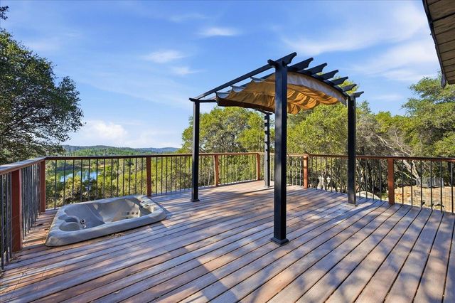 15873 Woodlake Ct, Grass Valley, CA 95949