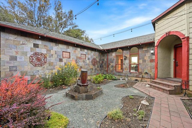 15873 Woodlake Ct, Grass Valley, CA 95949