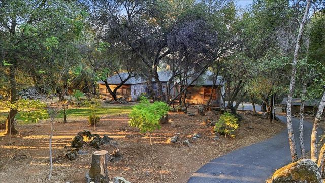 15873 Woodlake Ct, Grass Valley, CA 95949