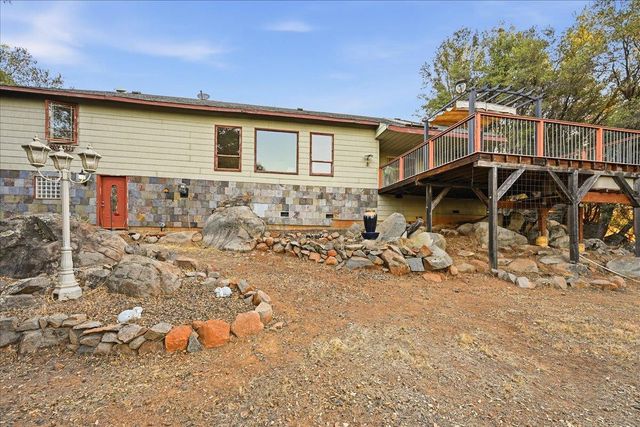 15873 Woodlake Ct, Grass Valley, CA 95949