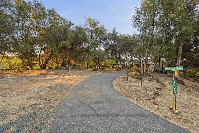 15873 Woodlake Ct, Grass Valley, CA 95949