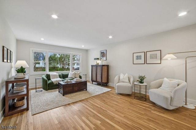 10 Maplewood Ave, Maplewood Twp., NJ 07040