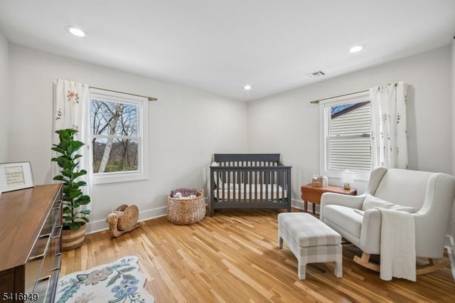 10 Maplewood Ave, Maplewood Twp., NJ 07040