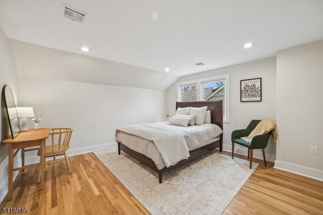 10 Maplewood Ave, Maplewood Twp., NJ 07040