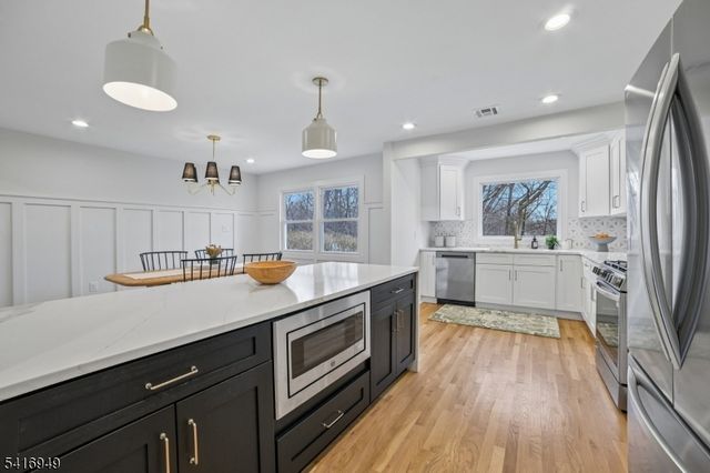 10 Maplewood Ave, Maplewood Twp., NJ 07040