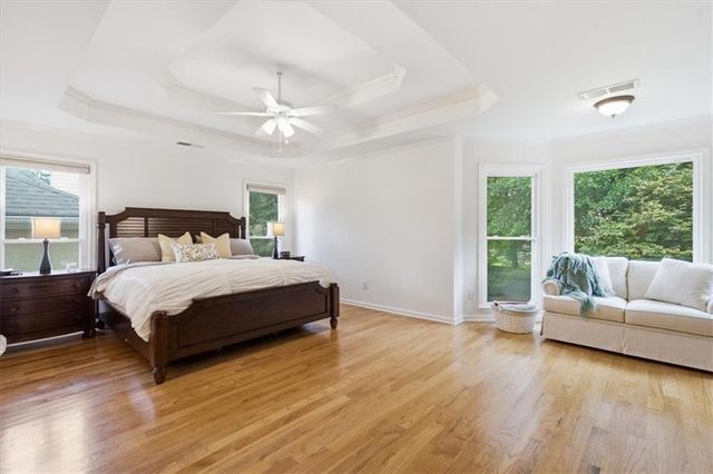 720 Noble Oak Drive, Marietta, GA 30068