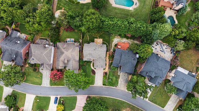 720 Noble Oak Drive, Marietta, GA 30068