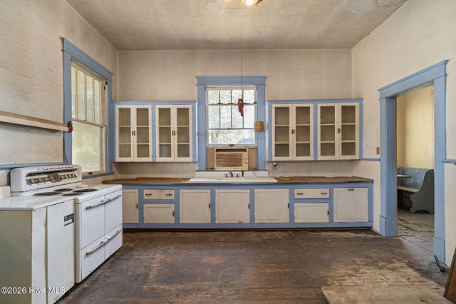 419 E Hill Street, Warsaw, NC 28398