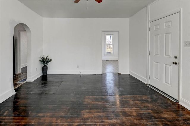 1013 S 4th Street, Atchison, KS 66002