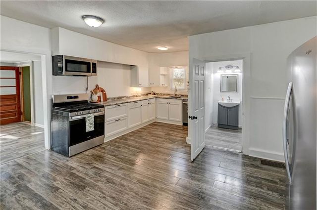 1013 S 4th Street, Atchison, KS 66002