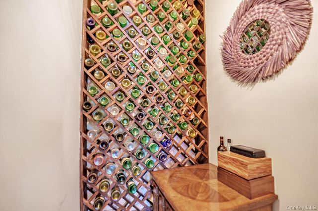 200 S Middle Neck Road J-6, Great Neck, NY 11021