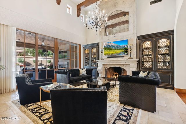 9926 E KEMPER Way, Scottsdale, AZ 85255