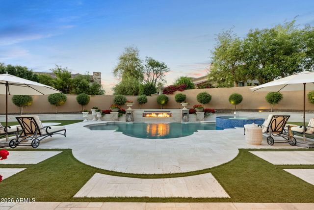 9926 E KEMPER Way, Scottsdale, AZ 85255