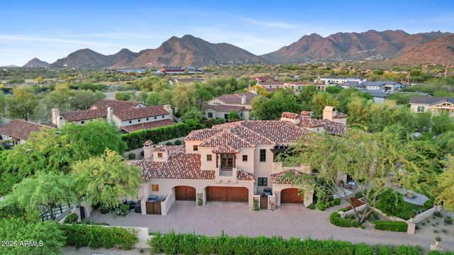 9926 E KEMPER Way, Scottsdale, AZ 85255