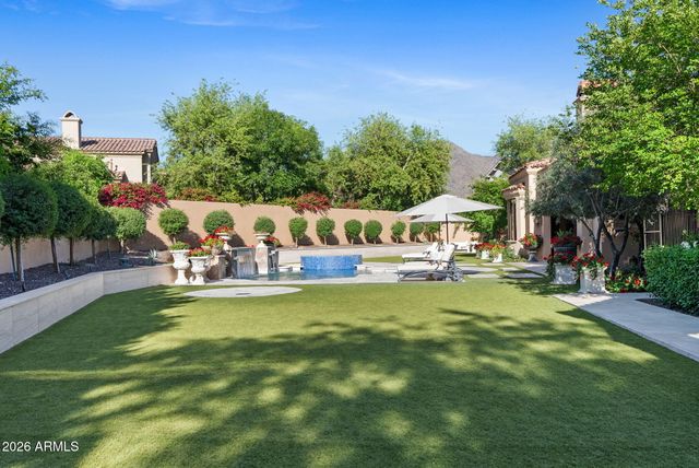 9926 E KEMPER Way, Scottsdale, AZ 85255