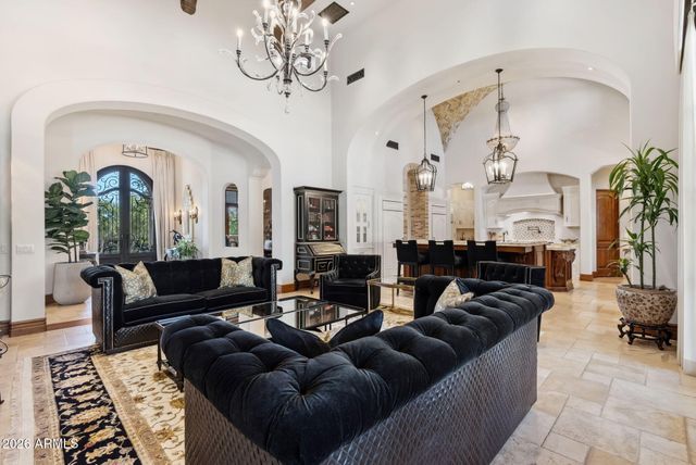 9926 E KEMPER Way, Scottsdale, AZ 85255