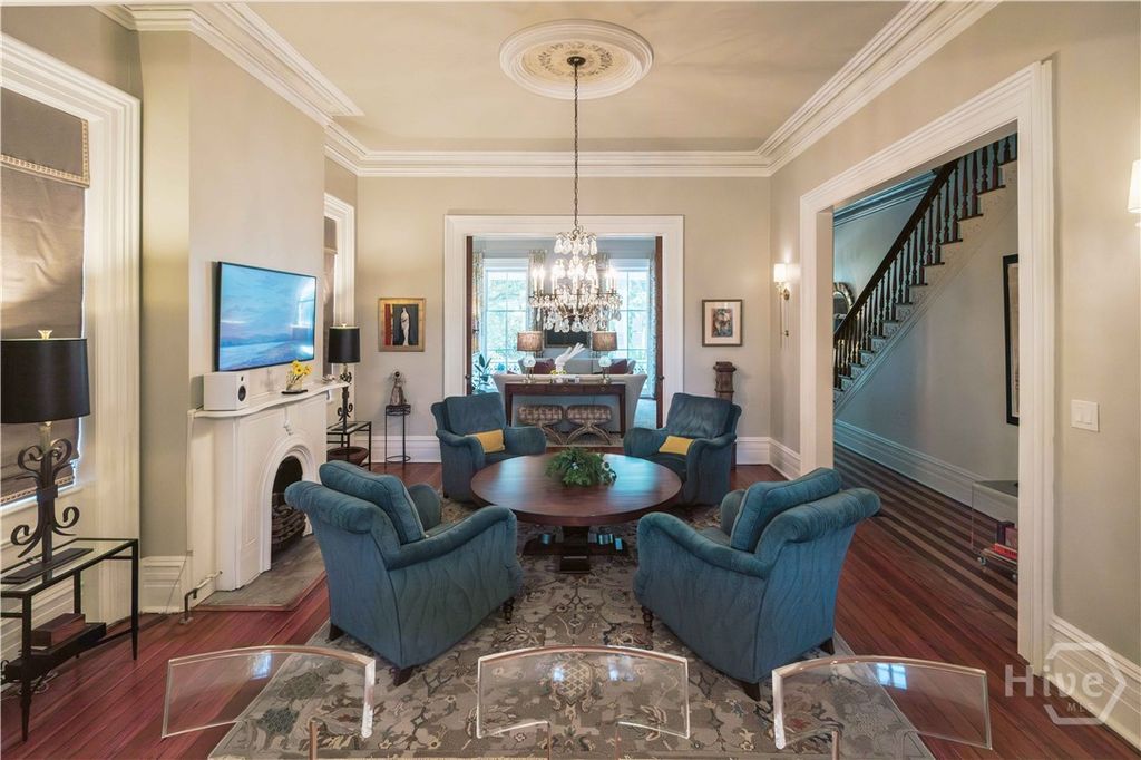Image 16 of property listing at 314 E Huntingdon Street, Savannah, GA 31401