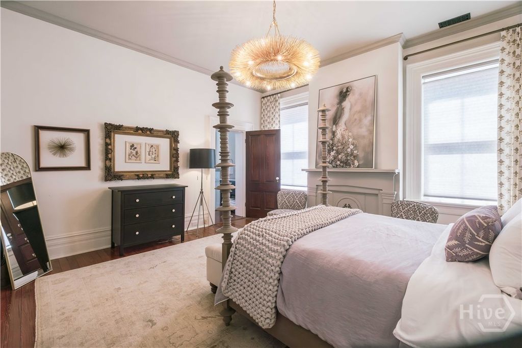 Image 32 of property listing at 314 E Huntingdon Street, Savannah, GA 31401