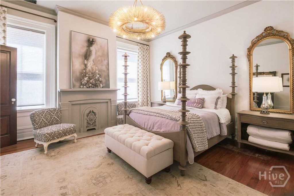 Image 33 of property listing at 314 E Huntingdon Street, Savannah, GA 31401