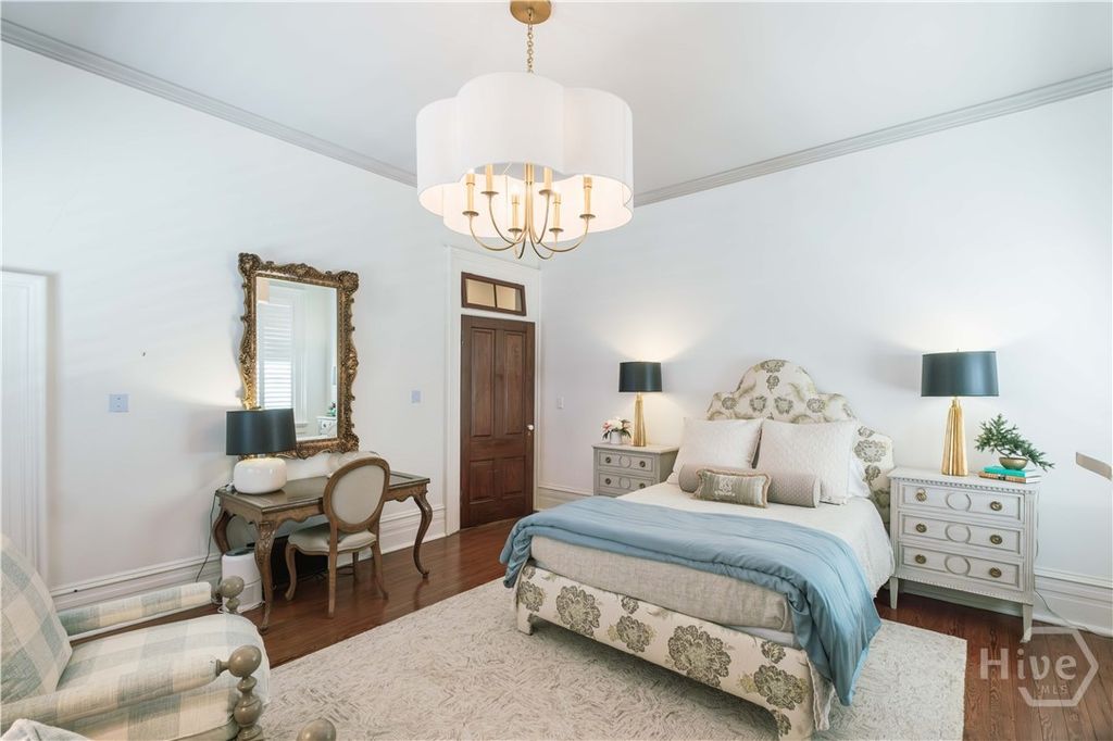Image 38 of property listing at 314 E Huntingdon Street, Savannah, GA 31401