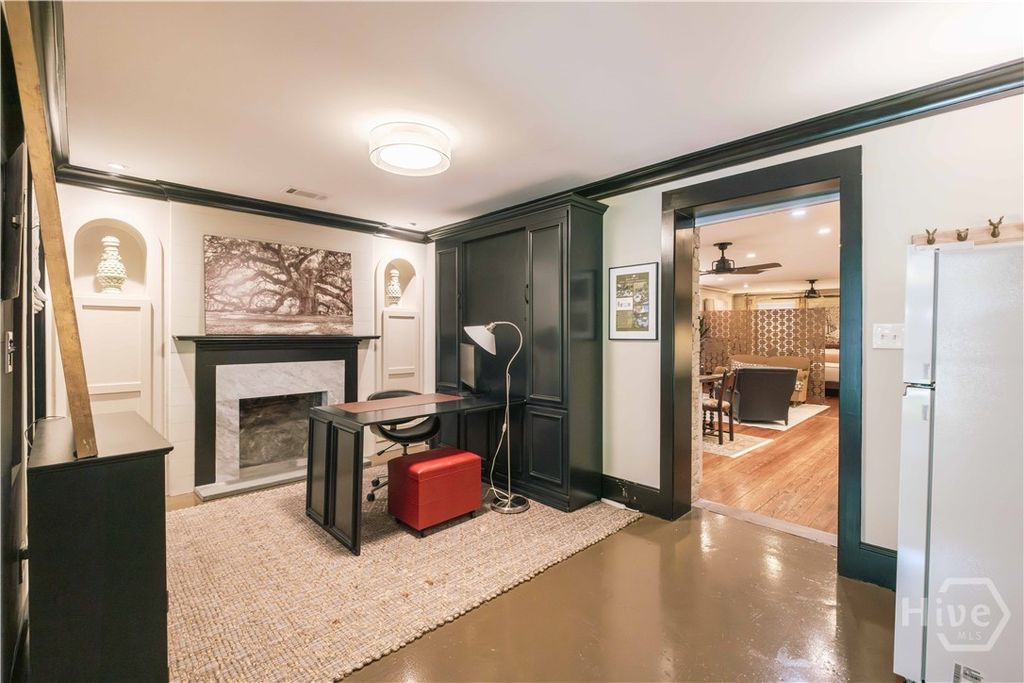 Image 54 of property listing at 314 E Huntingdon Street, Savannah, GA 31401