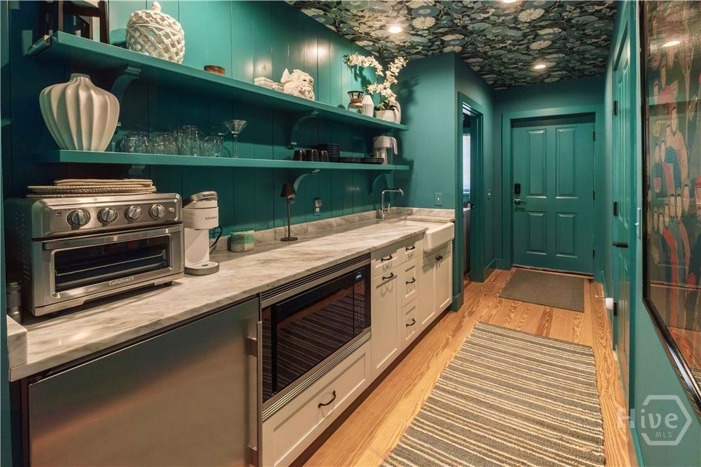 Image 66 of property listing at 314 E Huntingdon Street, Savannah, GA 31401