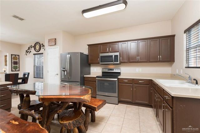 2600 Lincoln Avenue, Mission, TX 78574