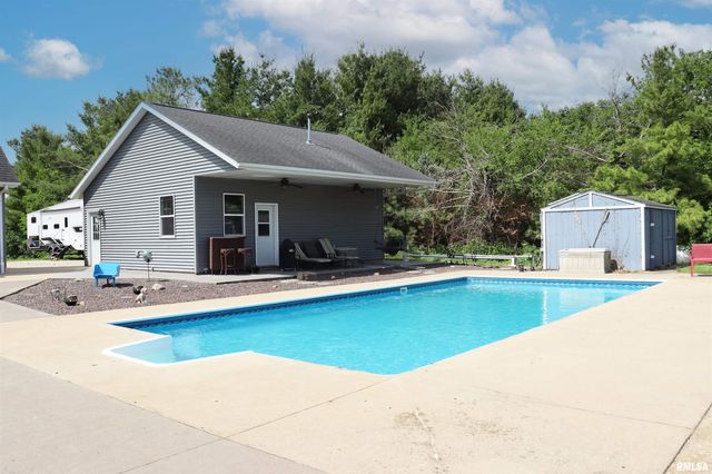 1157 E GUTH Road, Washington, IL 61571
