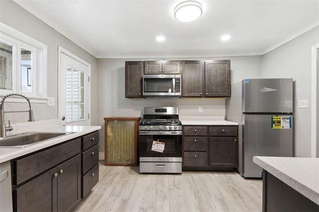 1005 Maplewood Ave, Ambridge, PA 15003