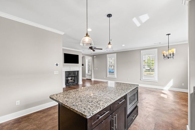 635 S FRONT ST S, Memphis, TN 38103