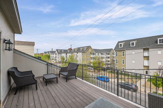 635 S FRONT ST S, Memphis, TN 38103