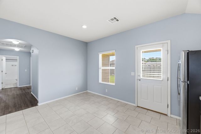 10724 N 101st Avenue E, Owasso, OK 74055