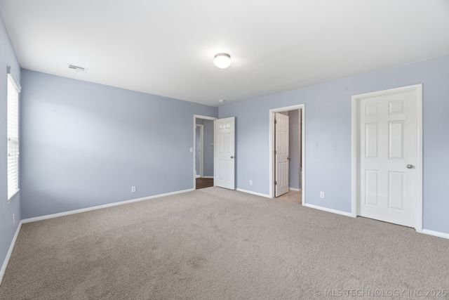 10724 N 101st Avenue E, Owasso, OK 74055