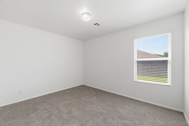 10724 N 101st Avenue E, Owasso, OK 74055