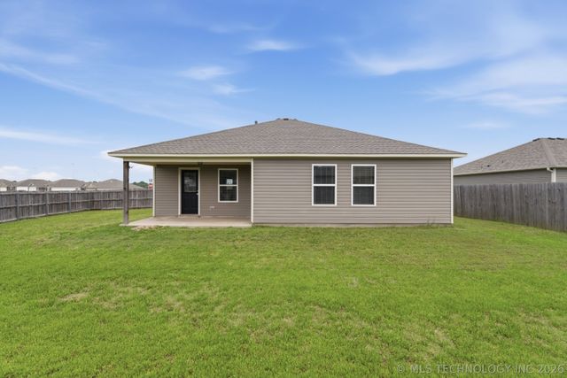 10724 N 101st Avenue E, Owasso, OK 74055