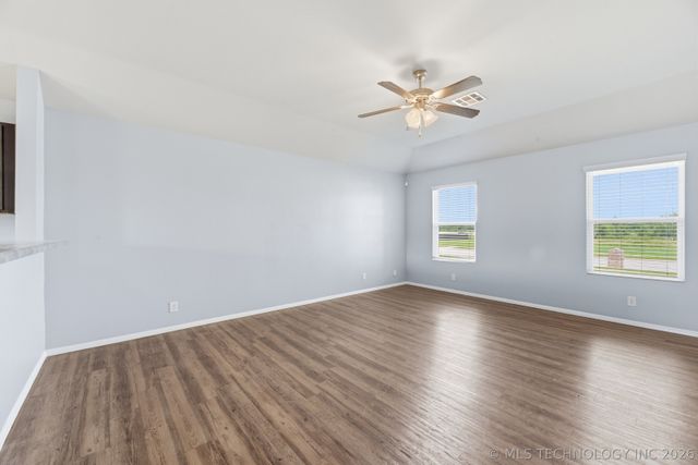 10724 N 101st Avenue E, Owasso, OK 74055