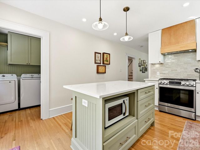 3514 Kelly Road, Charlotte, NC 28216