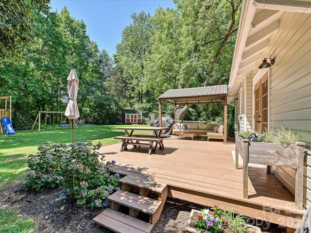 3514 Kelly Road, Charlotte, NC 28216