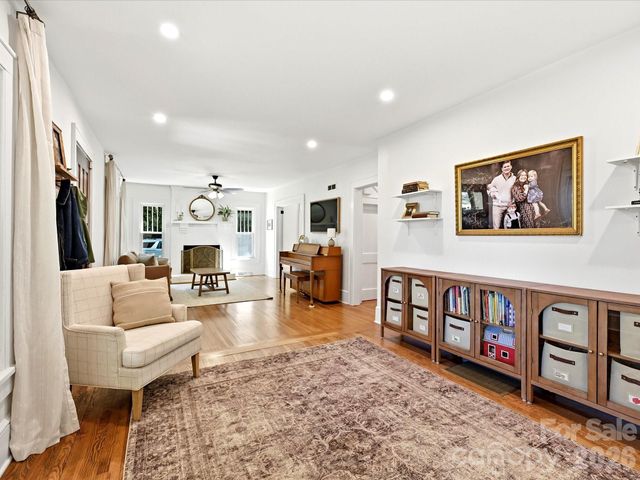 3514 Kelly Road, Charlotte, NC 28216