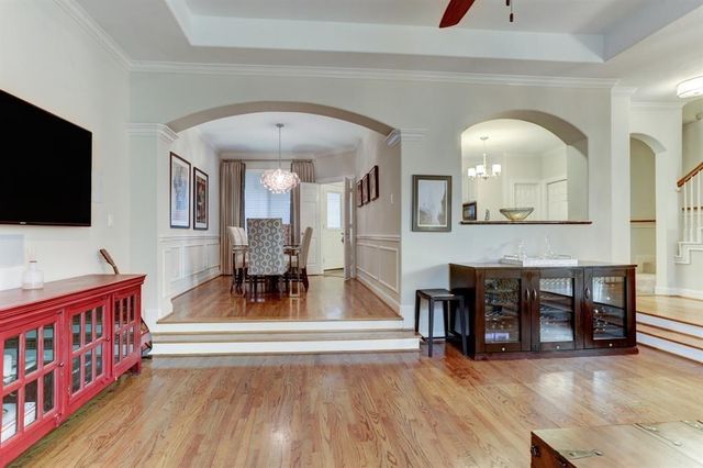 248 Westcott Street, Houston, TX 77007