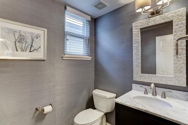 248 Westcott Street, Houston, TX 77007