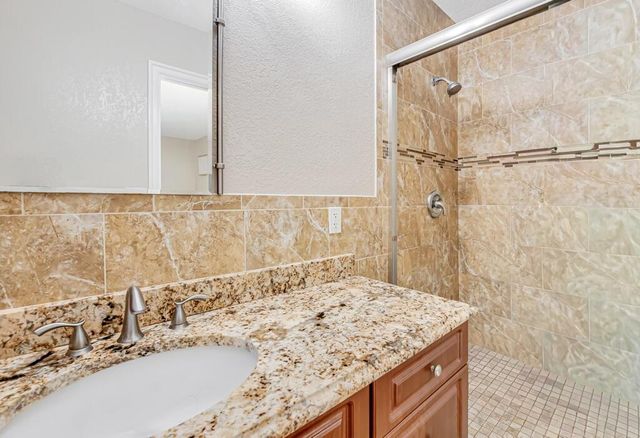 4917 Luqui Court, West Palm Beach, FL 33415