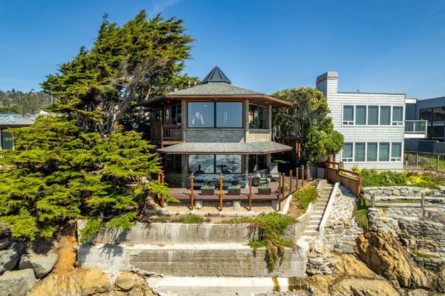 2431 Sherwood Drive, Cambria, CA 93428