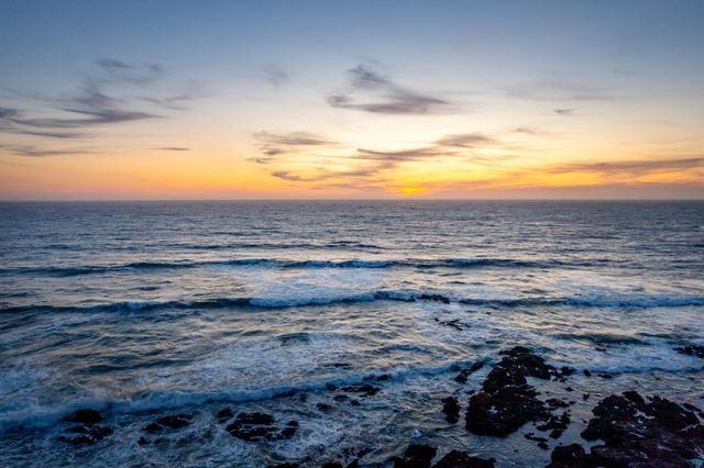 2431 Sherwood Drive, Cambria, CA 93428