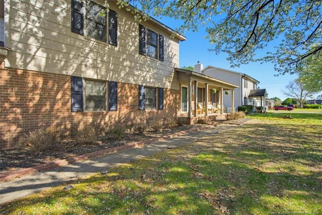 1787 Hampton Oaks Drive, Fayetteville, NC 28314