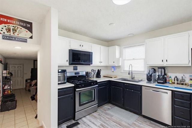 1787 Hampton Oaks Drive, Fayetteville, NC 28314