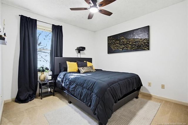 1787 Hampton Oaks Drive, Fayetteville, NC 28314