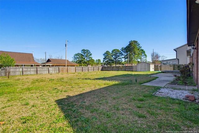 1787 Hampton Oaks Drive, Fayetteville, NC 28314