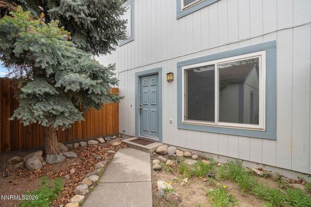 991 Buffalo Way, Sparks, NV 89431